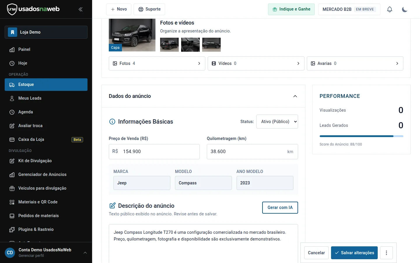 Seção de mídia do veículo com fotos e vídeos do anúncio
