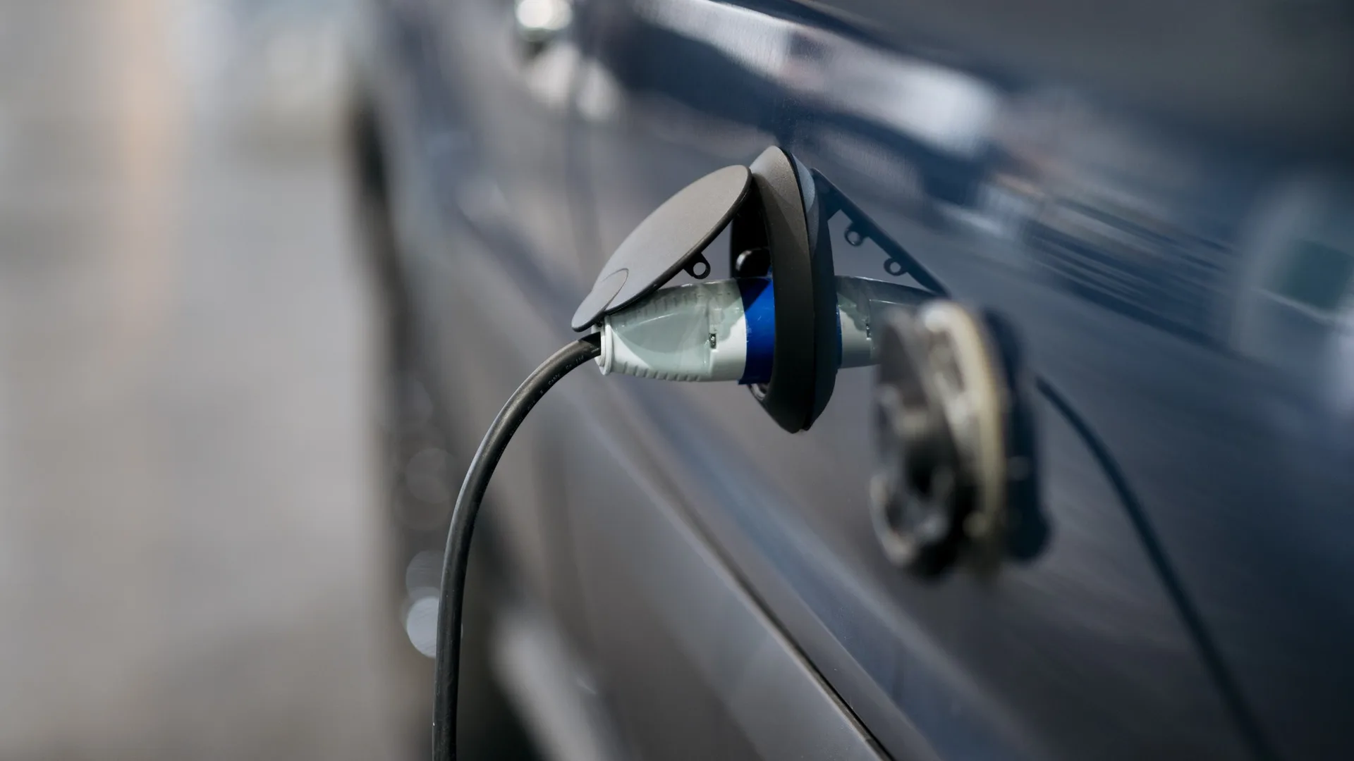 Move Brasil passa a financiar seminovos elétricos e híbridos flex de até R$ 150 mil